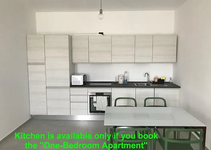 Feel@home Apartment+rooms Lejlighed Milano